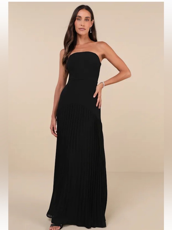 Lulus Dresses & Skirts - NWT Lulus Celebratory Aesthetic Black Pleated Strapless Maxi Dress